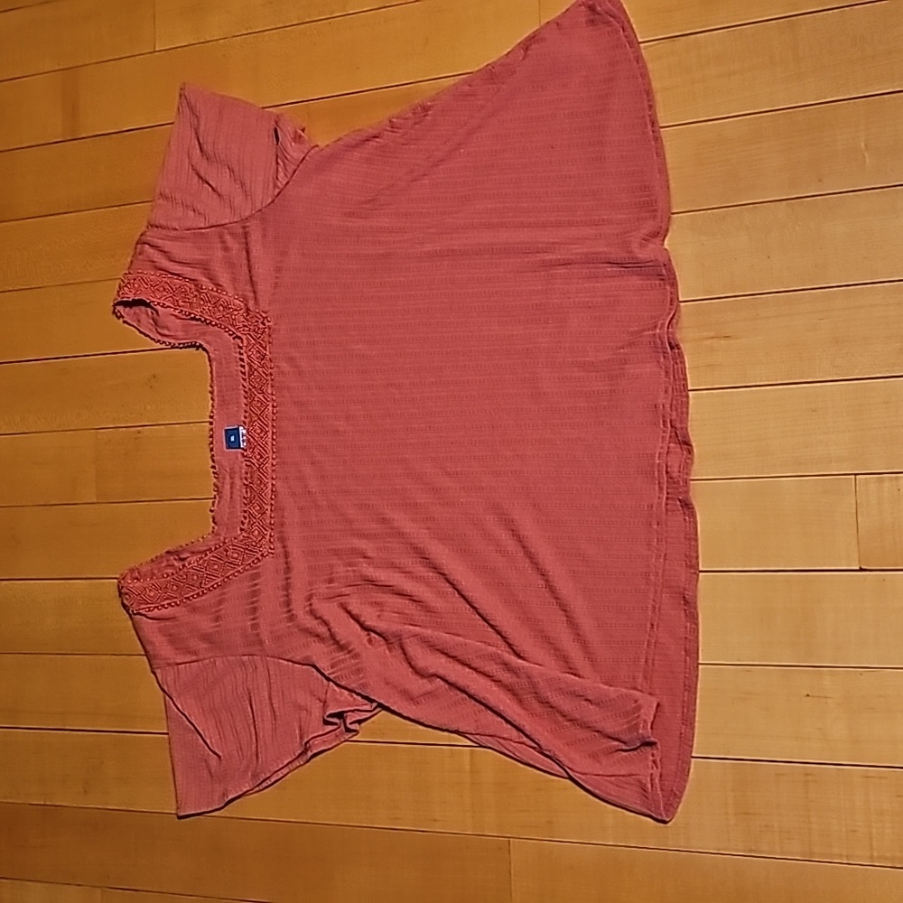 Woman's XL square neck crochet lace flutter sleeve top